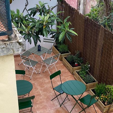 Terrace House Hostel Lisbon Bagian luar foto